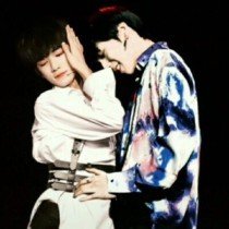 天美麻花果冻红桃